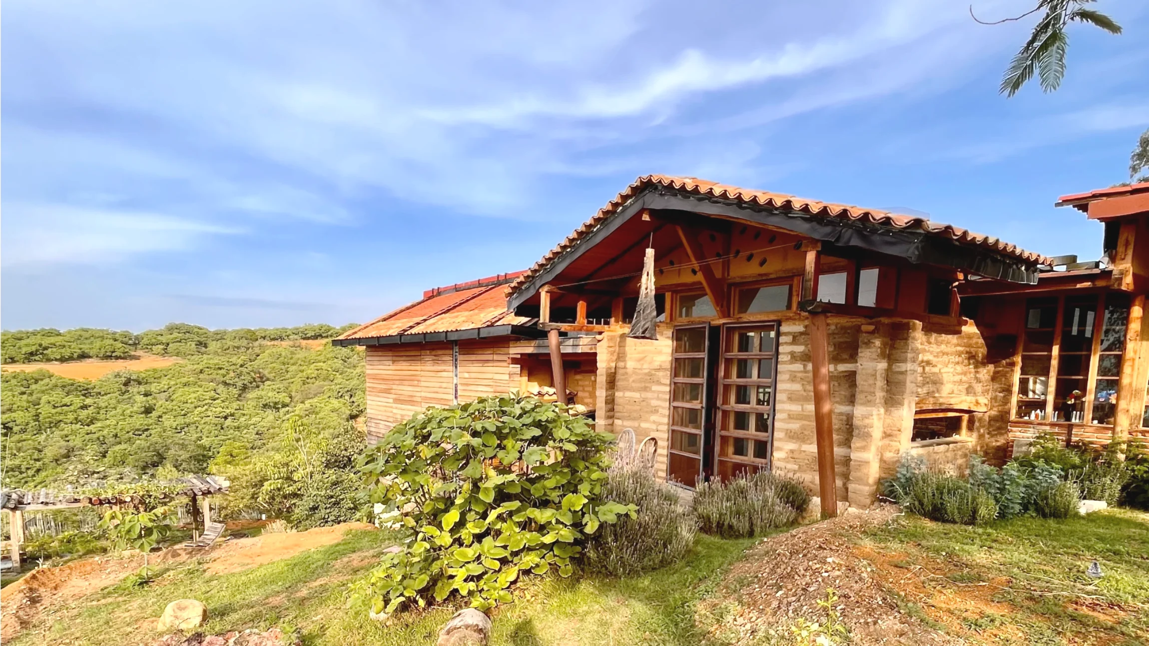 Off the Grid natural home of Rancho Media Luna