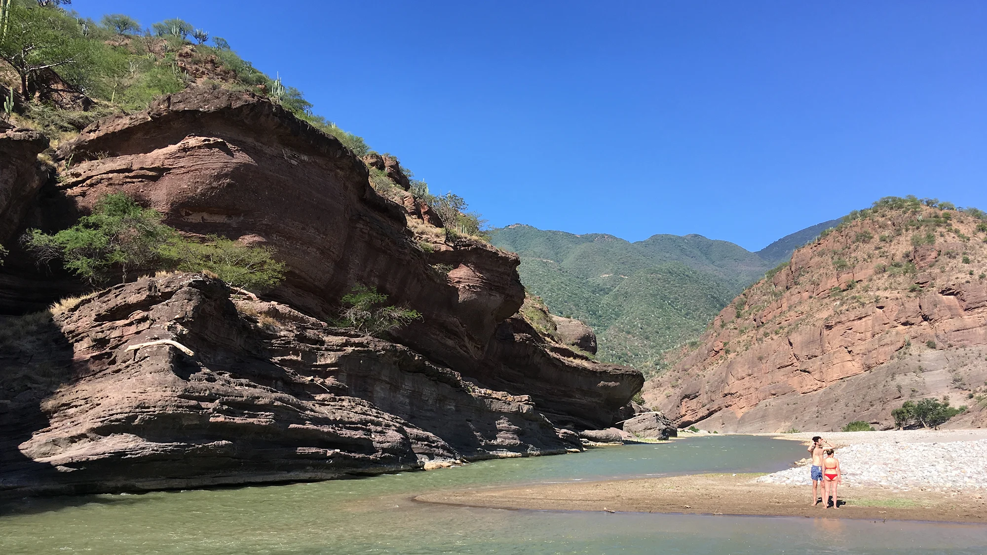 The river in Santiago Quiotepec